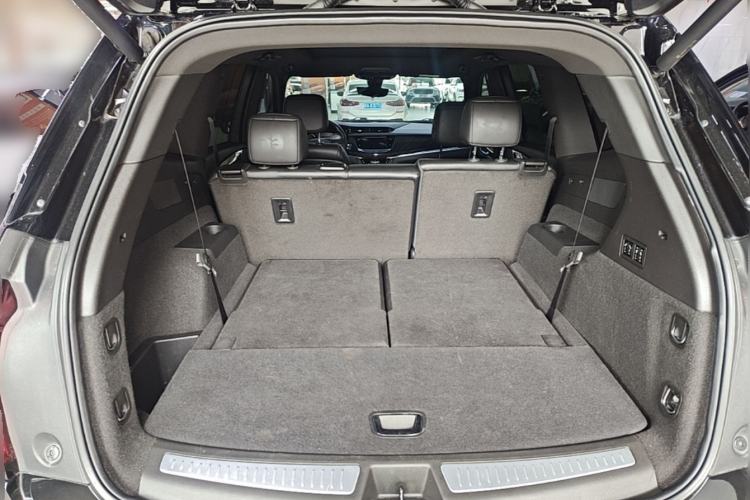Used Cadillac XT6 2022 2.0T 7-Seater Four-Wheel Drive Luxury Standard Edition Trunk