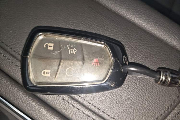 Used Cadillac XT6 2022 2.0T Six-Seater Four-Wheel-Drive Prestige Version Vehicle Key