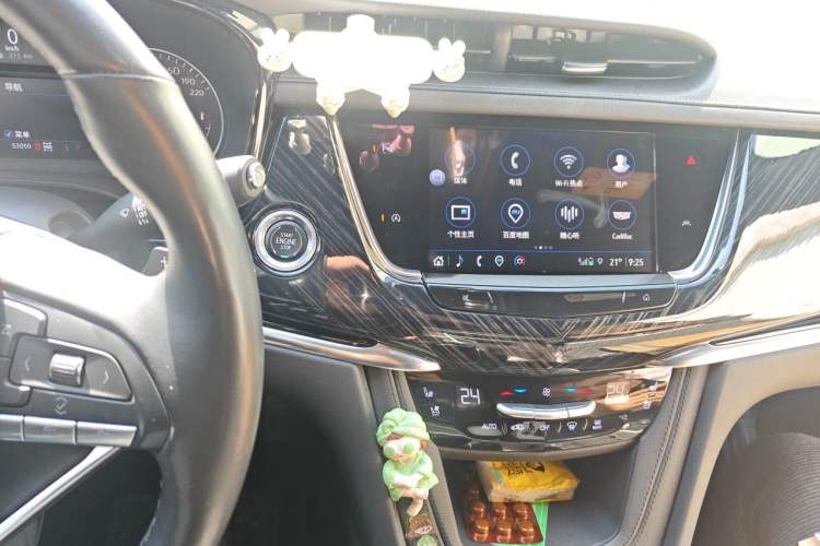 Used Cadillac XT6 2022 2.0T 7-Seater Four-Wheel Drive Luxury Version Audio And AC Panel