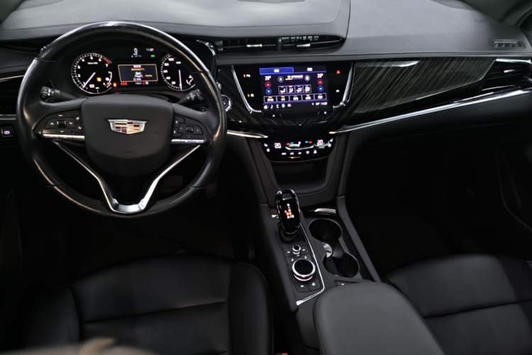 Used Cadillac XT6 2022 2.0T 7-Seater Four-Wheel Drive Luxury Standard Edition Center Console
