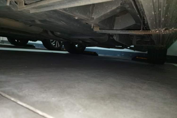 Used Cadillac XT6 2022 2.0T Six-Seater Four-Wheel Drive Luxury Version Chassis Front Left