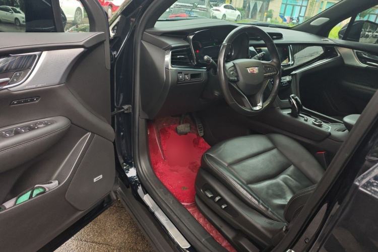 Used Cadillac XT6 2022 2.0T Six-Seater Four-Wheel Drive Luxury Version Driver Seat