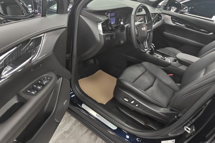 Used Cadillac XT6 2022 2.0T Six-Seater Four-Wheel Drive Luxury Version Driver Seat