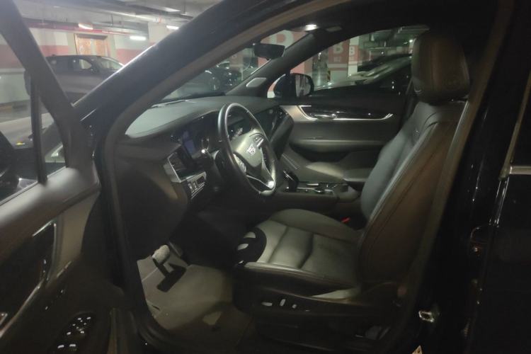 Used Cadillac XT6 2022 2.0T Six-Seater Four-Wheel Drive Luxury Version Driver Seat
