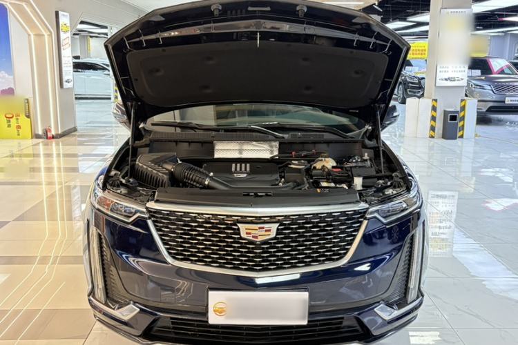 Used Cadillac XT6 2022 2.0T 7-Seater Four-Wheel Drive Luxury Version Engine Bay