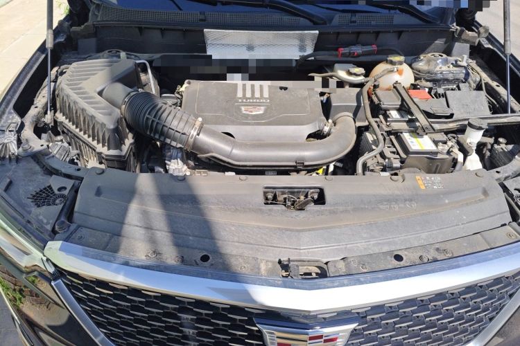 Used Cadillac XT6 2022 2.0T 7-Seater Four-Wheel Drive Luxury Version Engine Bay