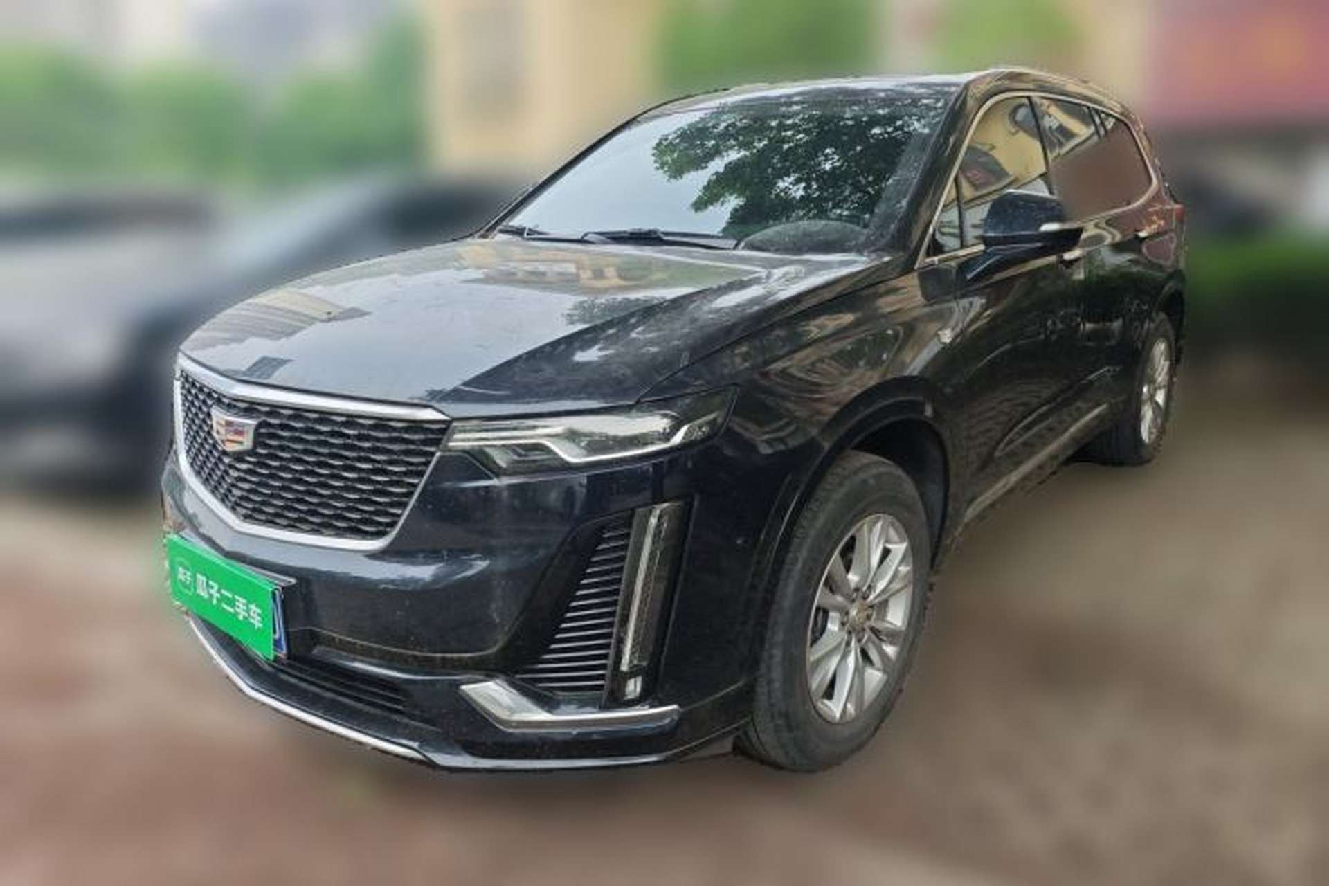 Used Cadillac XT6 2022 2.0T Six-Seater Four-Wheel-Drive Luxury Version Front Left 45 Deg