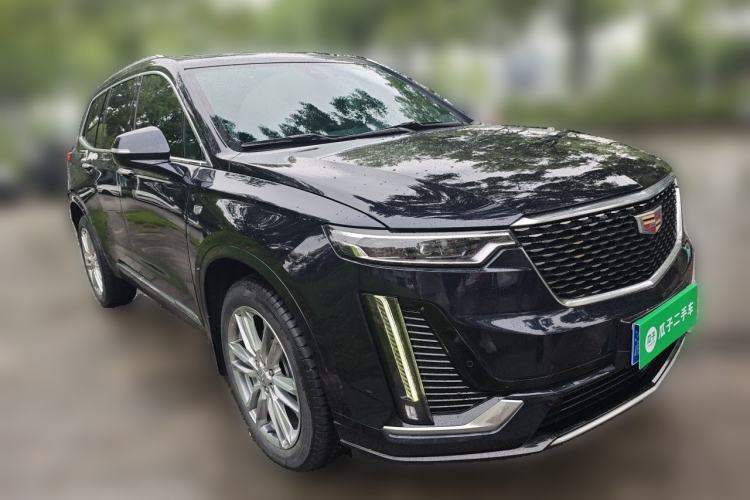 Used Cadillac XT6 2022 2.0T Six-Seater Four-Wheel Drive Luxury Version Front Right 45 Deg