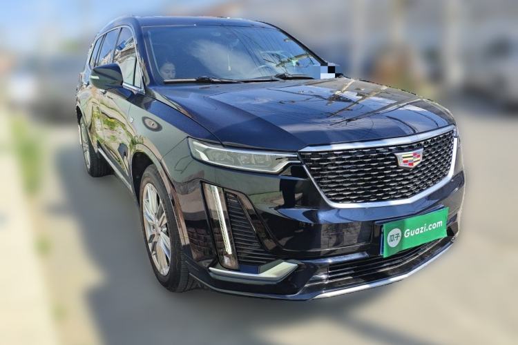 Used Cadillac XT6 2022 2.0T 7-Seater Four-Wheel Drive Luxury Version Front Right 45 Deg