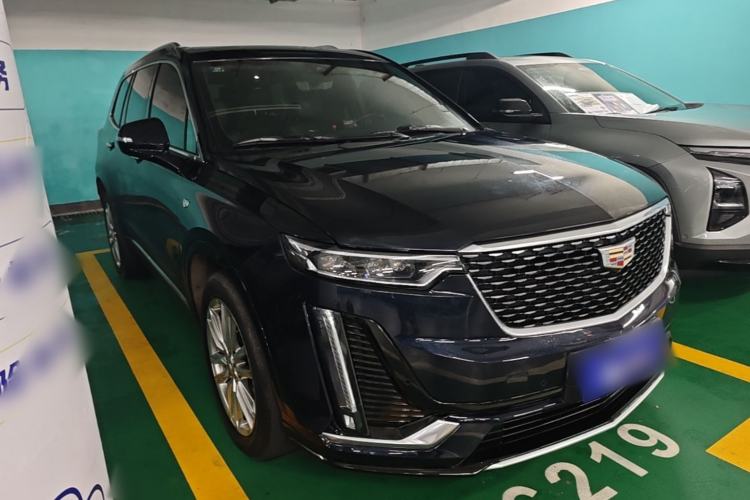 Used Cadillac XT6 2022 2.0T Six-Seater Four-Wheel Drive Luxury Version Front Right 45 Deg
