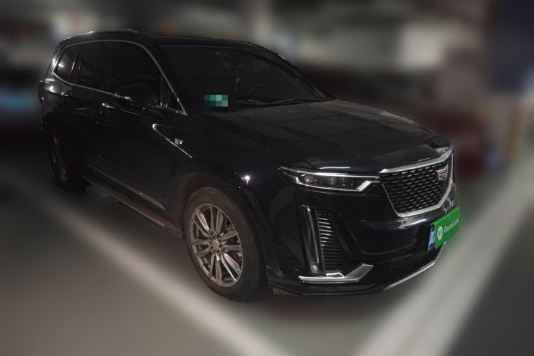 Used Cadillac XT6 2022 2.0T Six-Seater Four-Wheel Drive Luxury Version Front Right 45 Deg