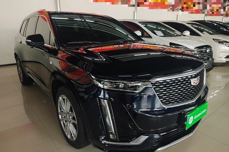 Used Cadillac XT6 2022 2.0T Six-Seater Two-Wheel-Drive Luxury Version Front Right 45 Deg