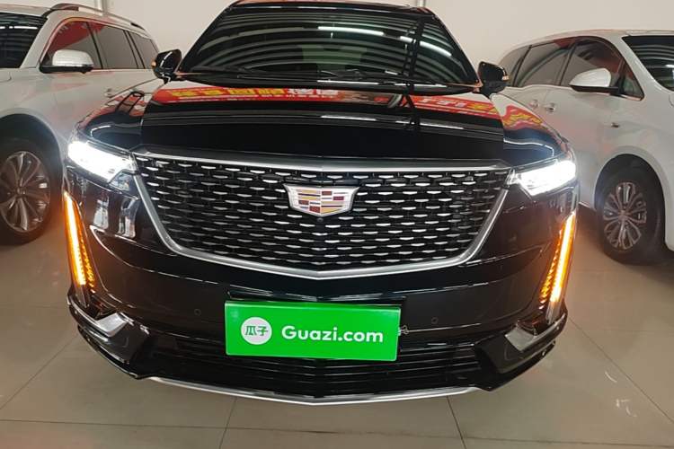 Used Cadillac XT6 2022 2.0T Six-Seater Two-Wheel-Drive Luxury Version Front
