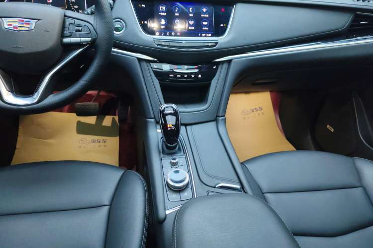 Used Cadillac XT6 2022 2.0T Six-Seater Four-Wheel-Drive Luxury Version Gear Lever