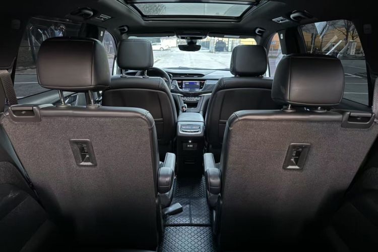 Used Cadillac XT6 2022 2.0T Six-Seater Four-Wheel Drive Luxury 120th Anniversary Limited Edition Interior 8