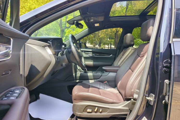 Used Cadillac XT6 2022 2.0T 7-Seater Four-Wheel Drive Luxury Standard Edition Left Front Seat