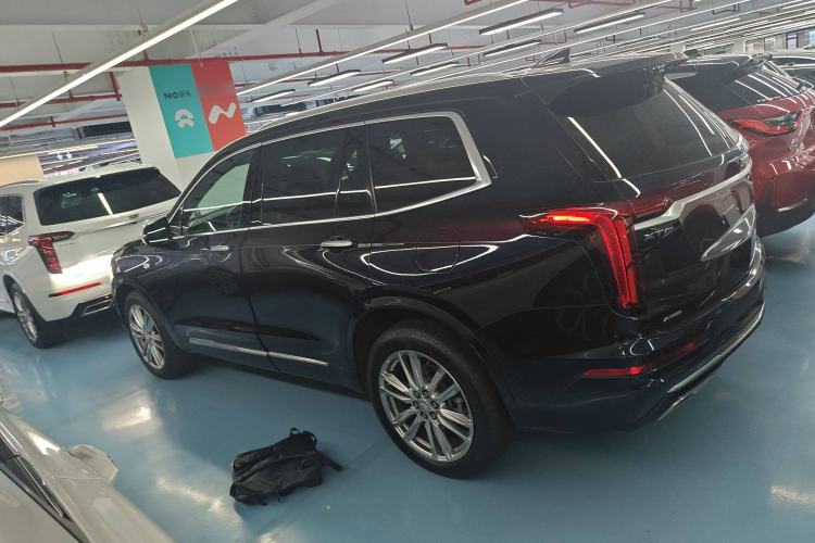 Used Cadillac XT6 2022 2.0T Six-Seater Four-Wheel Drive Luxury Version Left Side