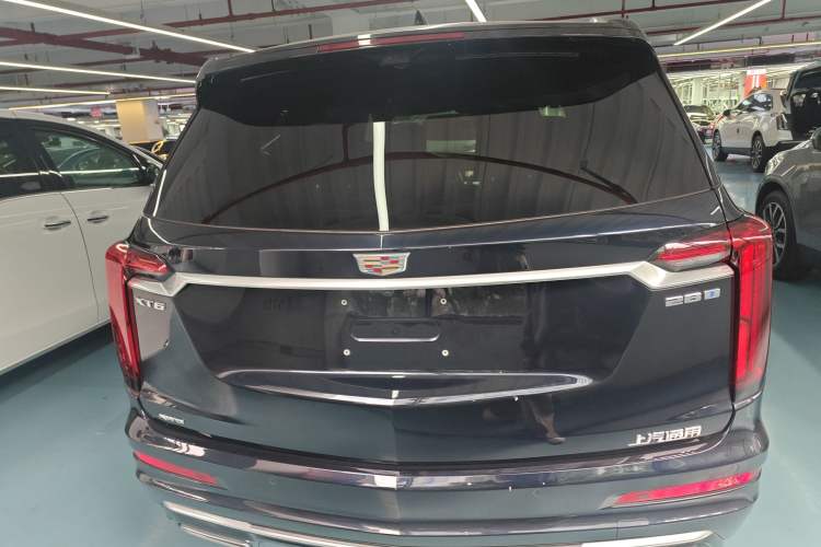 Used Cadillac XT6 2022 2.0T Six-Seater Four-Wheel Drive Luxury Version Rear