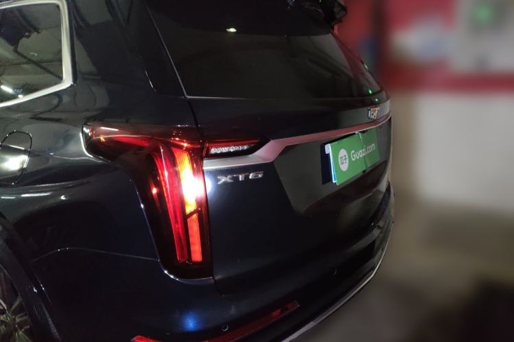Used Cadillac XT6 2022 2.0T Six-Seater Two-Wheel-Drive Luxury Version Rear