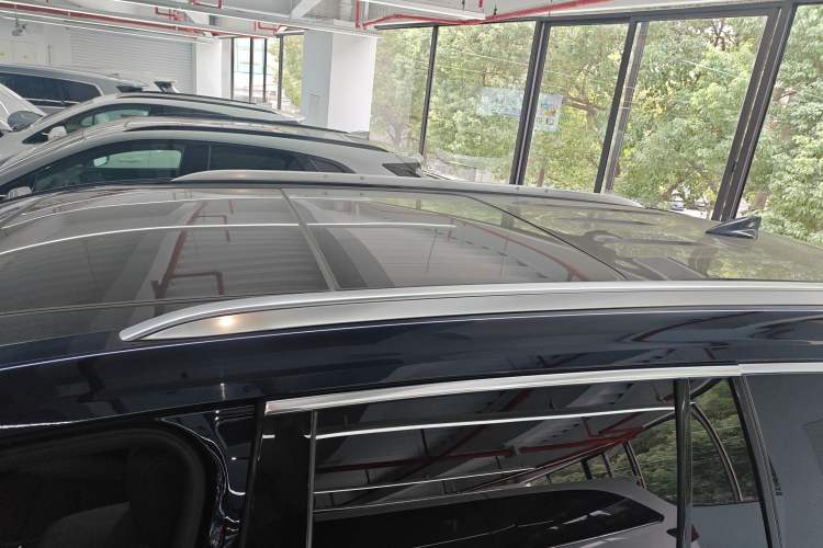 Used Cadillac XT6 2022 2.0T Six-Seater Four-Wheel Drive Luxury Version Roof