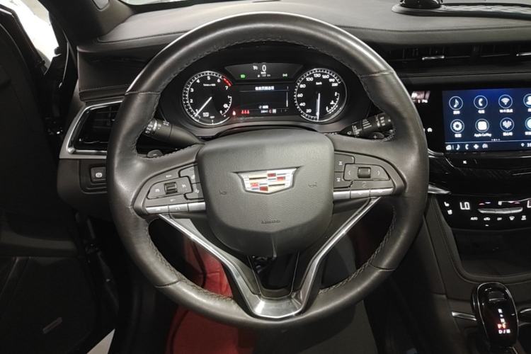 Used Cadillac XT6 2022 2.0T 7-Seater Four-Wheel Drive Luxury Version Steering Wheel