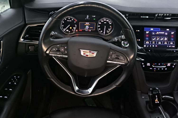 Used Cadillac XT6 2022 2.0T 7-Seater Four-Wheel Drive Luxury Standard Edition Steering Wheel