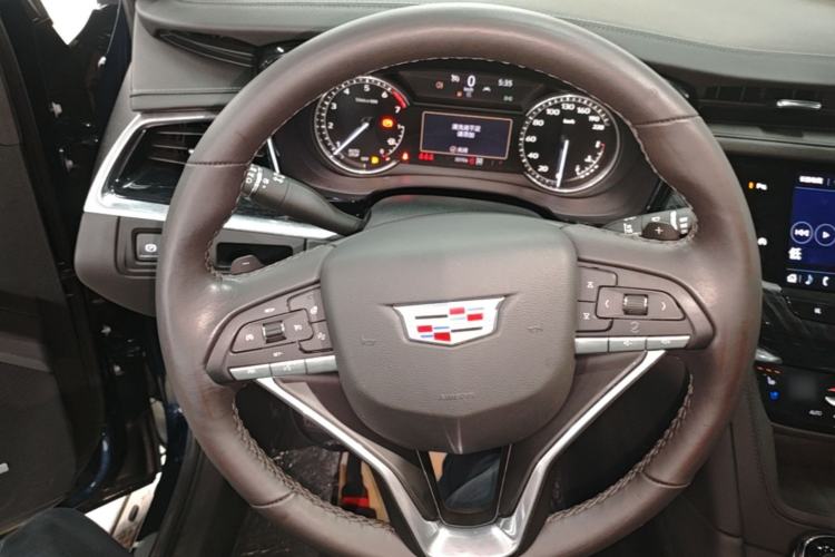 Used Cadillac XT6 2022 2.0T 7-Seater Four-Wheel Drive Luxury 120th Anniversary Limited Edition Steering Wheel