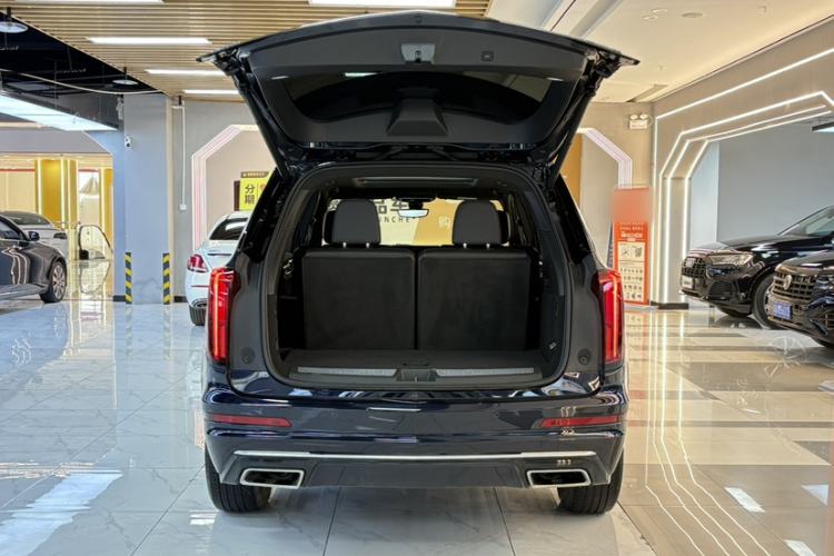 Used Cadillac XT6 2022 2.0T 7-Seater Four-Wheel Drive Luxury Version Trunk