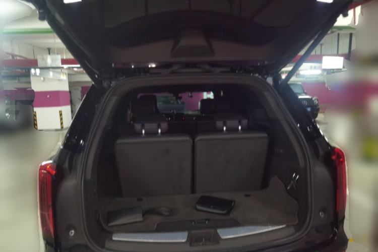 Used Cadillac XT6 2022 2.0T 7-Seater Four-Wheel Drive Luxury Standard Edition Trunk
