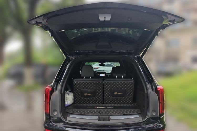 Used Cadillac XT6 2022 2.0T Six-Seater Four-Wheel Drive Luxury Version Trunk