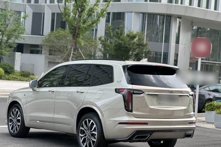 Used Cadillac XT6 2022 2.0T Six-Seater Four-Wheel-Drive Prestige Version Exterior 7