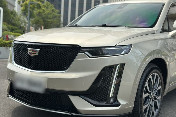 Used Cadillac XT6 2022 2.0T Six-Seater Four-Wheel-Drive Prestige Version Exterior 8