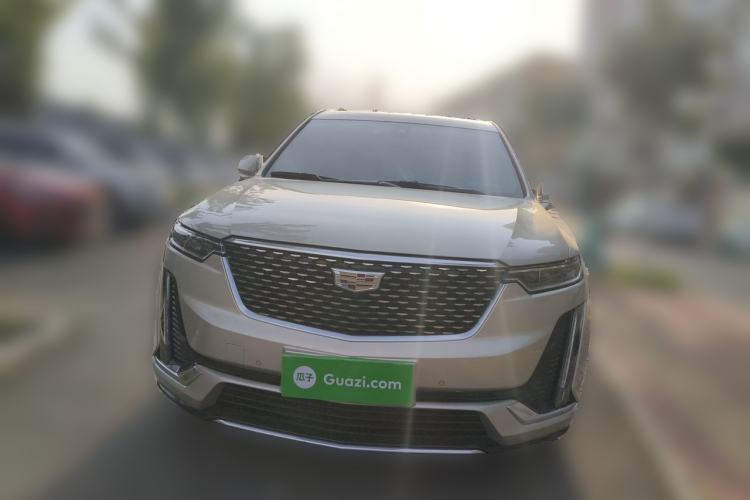 Used Cadillac XT6 2022 2.0T Six-Seater Two-Wheel-Drive Luxury Version Front