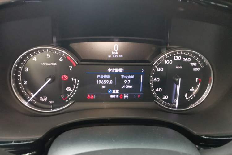 Used Cadillac XT6 2022 2.0T Six-Seater Four-Wheel Drive Luxury Version Instrument Cluster