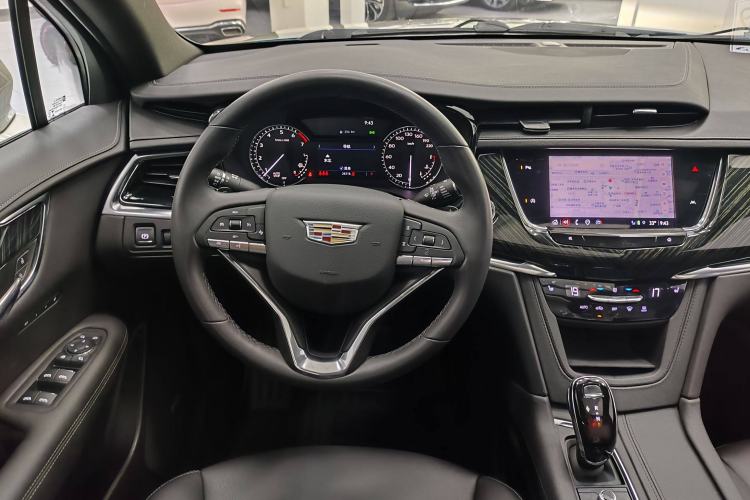 Used Cadillac XT6 2022 2.0T 7-Seater Two-Wheel Drive Luxury Version Interior 2