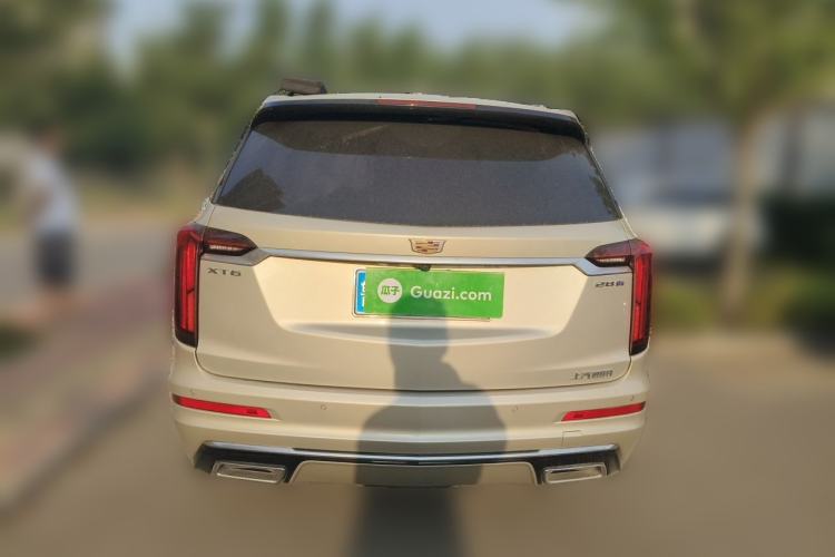 Used Cadillac XT6 2022 2.0T Six-Seater Two-Wheel-Drive Luxury Version Rear