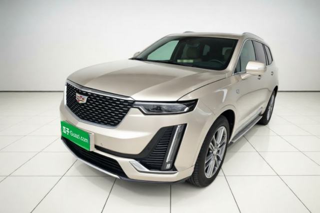 Ojetý Cadillac XT6 2022 2.0T 7-Seater Four-Wheel Drive Luxury Version