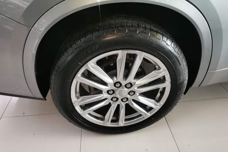 Used Cadillac XT6 2022 2.0T 7-Seater Four-Wheel Drive Luxury Version Exterior 8