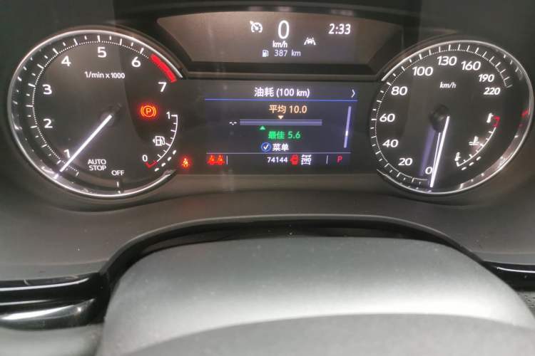 Used Cadillac XT6 2022 2.0T Six-Seater Four-Wheel-Drive Luxury Version Odometer Close Up
