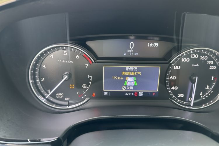 Used Cadillac XT6 2022 2.0T 7-Seater Four-Wheel Drive Luxury Version Odometer Close Up