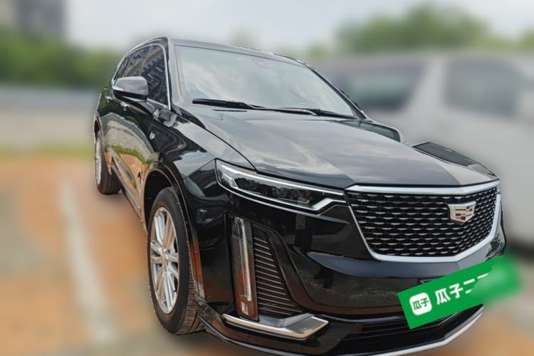 Used Cadillac XT6 2022 2.0T Six-Seater Four-Wheel Drive Luxury Version Front Right 45 Deg