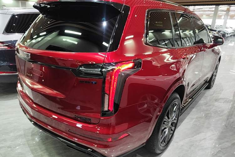 Used Cadillac XT6 2022 2.0T Six-Seater Four-Wheel-Drive Prestige Version Rear Right 45 Deg