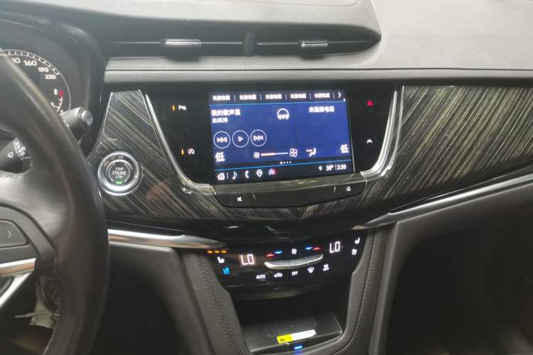 Used Cadillac XT6 2022 2.0T 7-Seater Four-Wheel Drive Luxury Standard Edition Audio And AC Panel