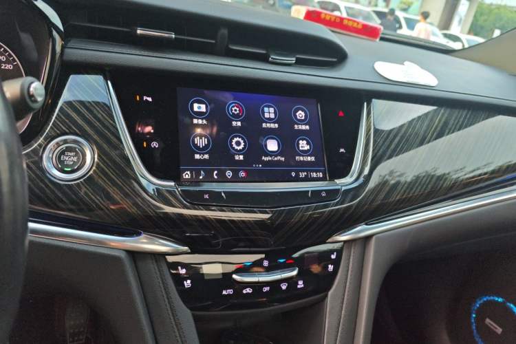 Used Cadillac XT6 2022 2.0T Six-Seater Four-Wheel Drive Luxury 120th Anniversary Limited Edition Audio And AC Panel