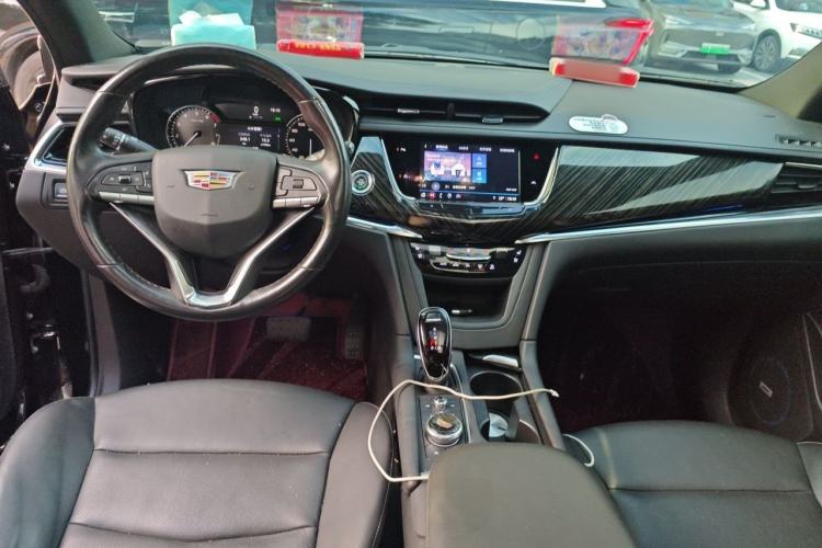 Used Cadillac XT6 2022 2.0T Six-Seater Four-Wheel Drive Luxury 120th Anniversary Limited Edition Center Console
