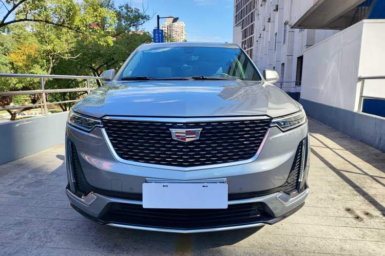 Used Cadillac XT6 2022 2.0T Six-Seater Four-Wheel Drive Luxury Version Exterior 1