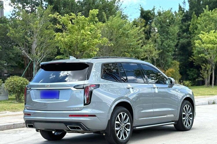 Used Cadillac XT6 2022 2.0T Six-Seater Four-Wheel-Drive Prestige Version Exterior 3