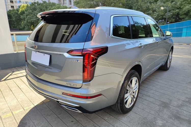 Used Cadillac XT6 2022 2.0T Six-Seater Four-Wheel Drive Luxury Version Exterior 6