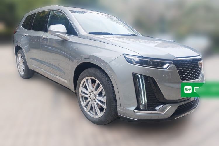 Used Cadillac XT6 2022 2.0T Six-Seater Four-Wheel-Drive Luxury Standard Edition Front Right 45 Deg
