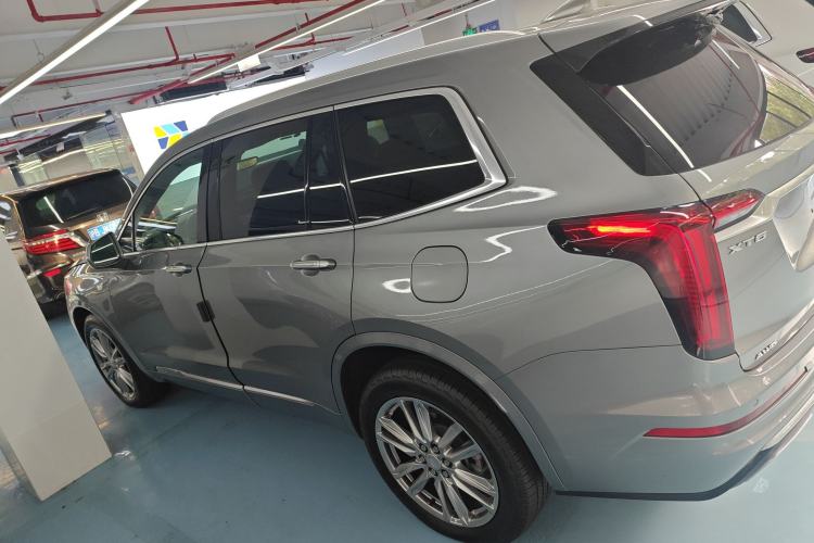 Used Cadillac XT6 2022 2.0T Six-Seater Four-Wheel Drive Luxury Version Left Side